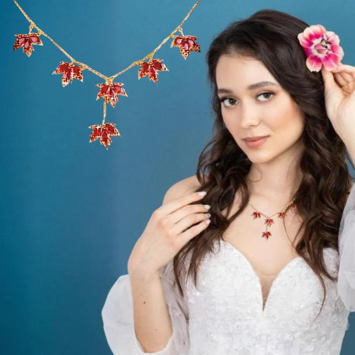 قلادة الكريستال